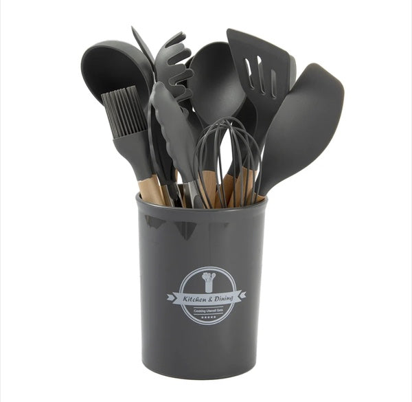 Set de 12 utensilios de cocina de silicona · fotografía del proveedor